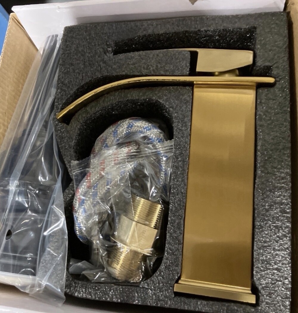 Luxury Waterfall Single Handle Single Hole Bathroom Faucet Brushed Gold